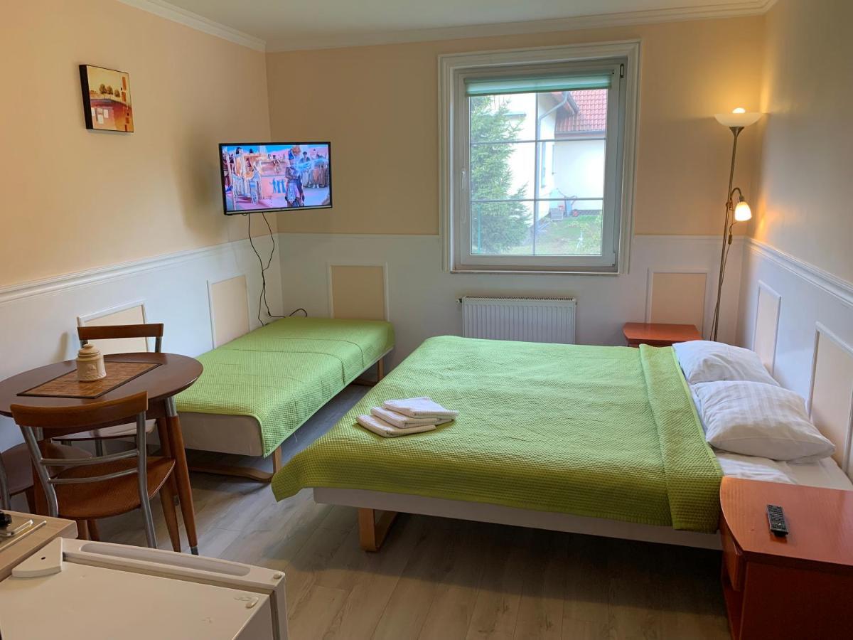 Apartamenty I Pokoje Magnolia Dzwirzyno Exterior photo